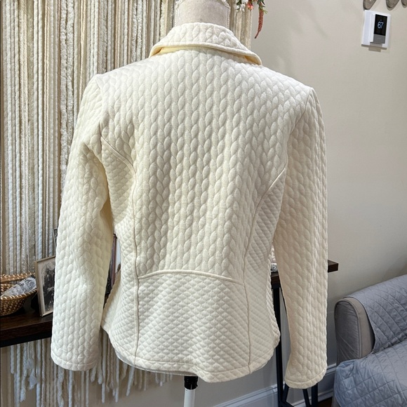 Gorgeous Fabric Moto - Picture 6 of 13